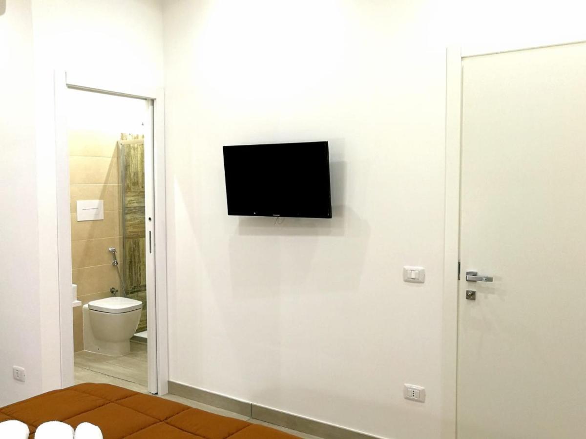 Lombardi Luxury * Napels